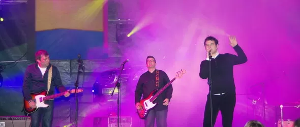 Остава и Васил Найденов пеят на живо в Bailando