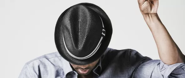 Джейсън Деруло се жени за австралийка?