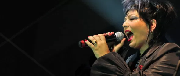 Милена Славова на ръка разстояние