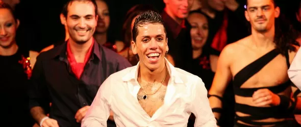 Принцът на салсата Джони Васкес гостува на Коледния салса бал