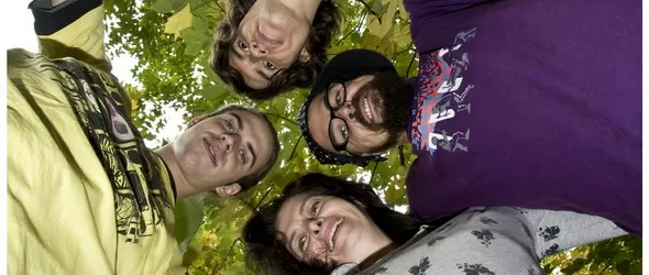 На момента! Tripple-A представят дебютния си албум Apple Tree