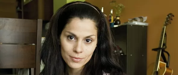 Локо пее Зад вратата на живо