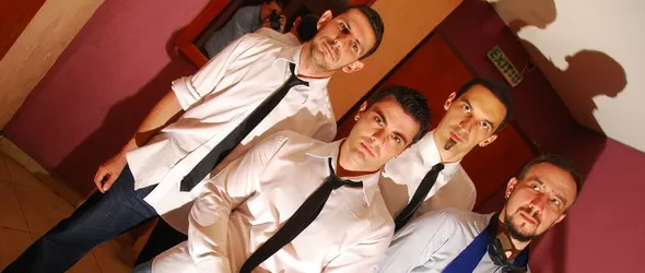 Група Немо свири в новооткрития клуб 034