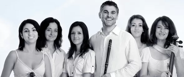 Теодосий Спасов и Небесни струни оттатък въображението