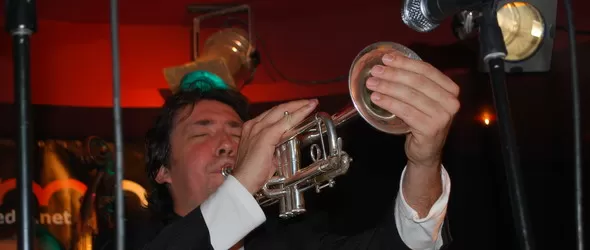 Михаил Йосифов секстет & Sentimental Swingers в Soul In Da Hole