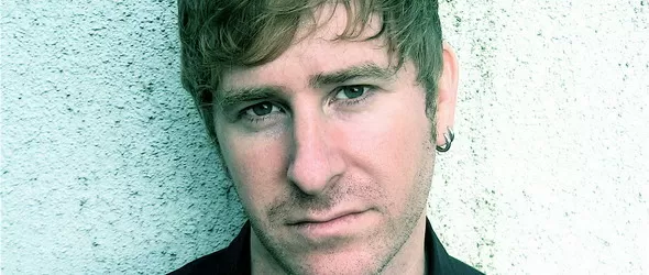 Джош Габриел зад пулта в Червило утре вечер