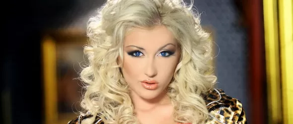 Славена отблизо в Зад кулисите по Фен ТВ