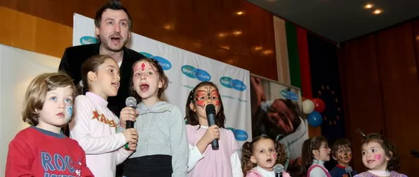 Любо надолу с главата в електрониката