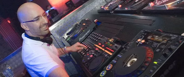 Чус и Димас: готин хаус с иберийски полъх