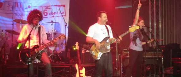 Ще отиде ли България с Усмивка на Евровизия 2011