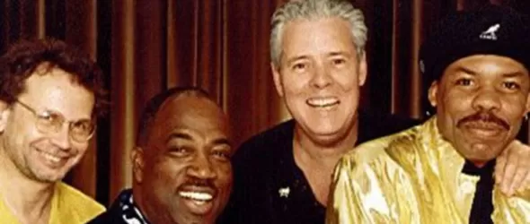 Горещите Хот Чокълит пристигат в София днес