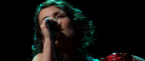 Насекомикс с акустичен сет