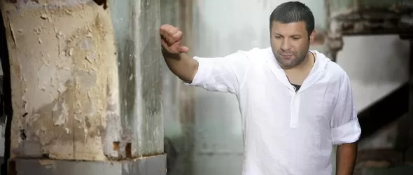 Тони Стораро ремиксна всички сладурани в един клип