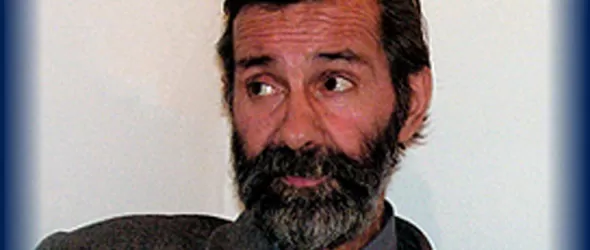 Почина Волен Николаев