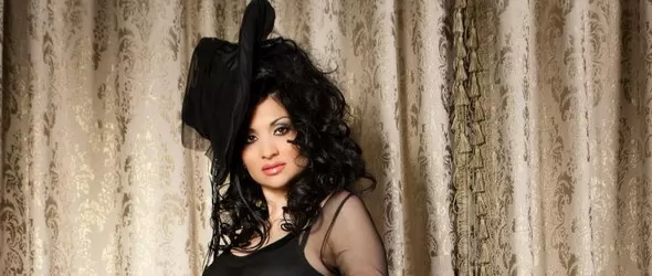 Софи Маринова страда сама