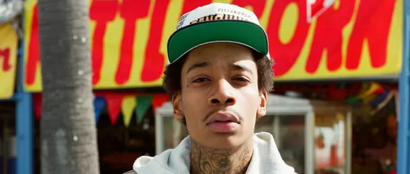 Уиз Калифа кърти чартове с дебютния си албум