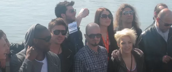 Поли Генова в топла връзка с група Blue