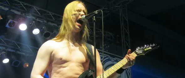 Machinae Supermacy и Ensiferum: фолк химни преди Чилдрън Ъф Бодом