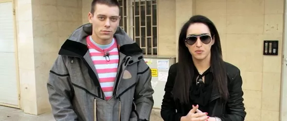 Сантра водеща в телевизия The Voice