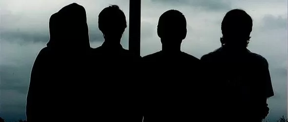 Riverside обещават двучасов сет в зала България довечера