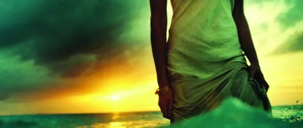 Der Hunds, Алън и Деница за Джулая в Строежа