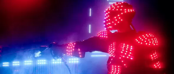 Най-известният робот в света пристига за феста Solar Summer 2011