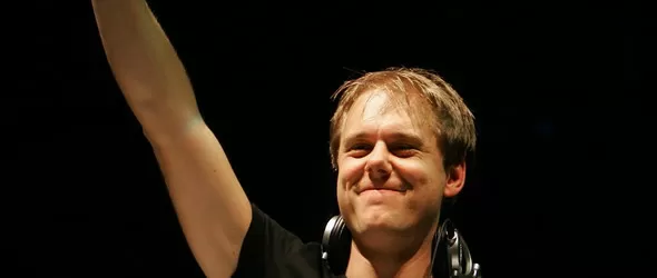 Armin van Buuren с невиждано лазерно шоу на феста Solar Summer