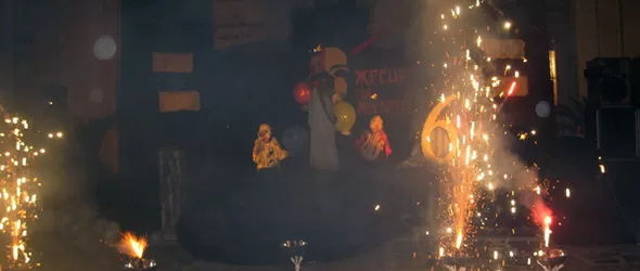 Жреци на музите тръгна с Дунавско хоро и огньове