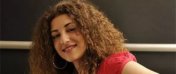 Черно парти с гост Нора Караиванова в Ялта довечера