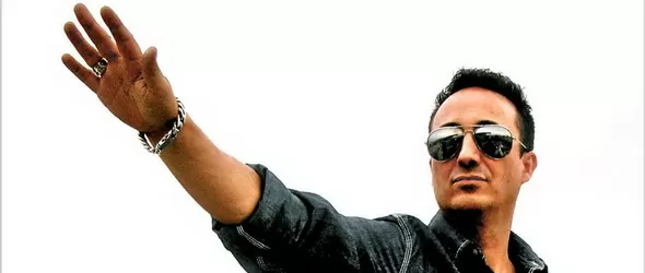 Warm Up! парти подгрява за D-Formation в Ялта