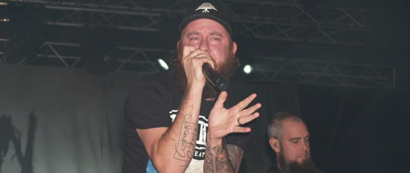 Топло, по-топло, In Flames! На живо в Cофия