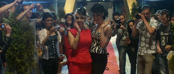 Мариана Попова в съвместна продукция с Амалия и Хората от гетото