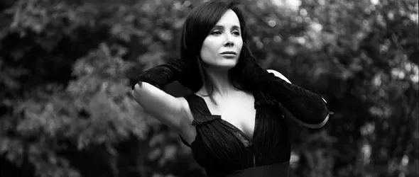 Ирина Флорин пее в мол Галерия Пловдив