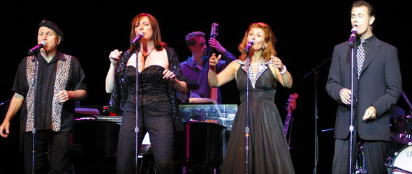 Manhattan Transfer: вокални флуиди от Манхатън до София