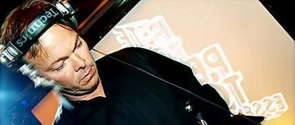 Pete Tong, aka Хит Тонг - сериозен купон с вокална усмивка