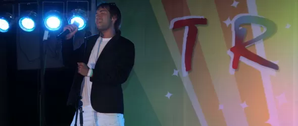 Дамян Попов пее благотворително в Тервел тази вечер