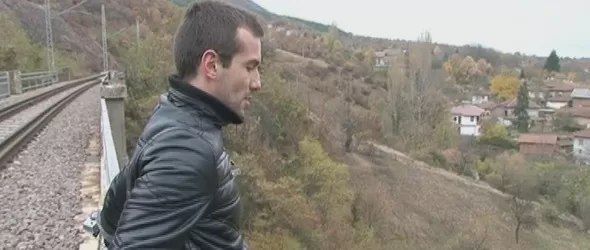 Алфредо Торес преподава хип-хоп в Ники Кънчев под наем