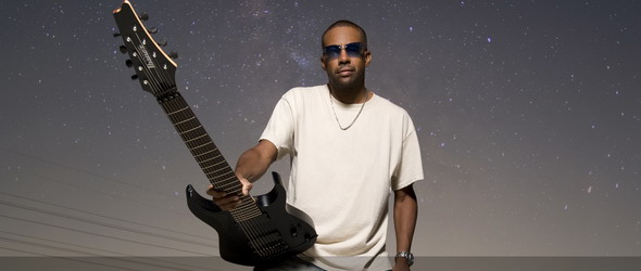 Tony MacAlpine на живо в София. Магия на струни