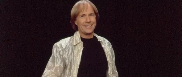 Виж кой спечели покана за концерта на Ричард Клайдерман в София