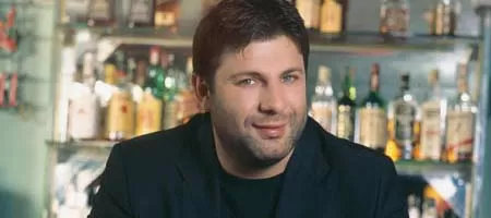 Дивна фенка написа ода за Тони Стораро