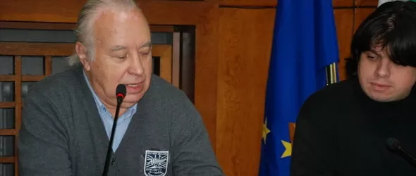 1001 коледни камбани звънят празнично в Бургас