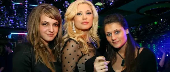 Купон в Playhouse с Цвети Янева за приза за най-добър фолк клуб