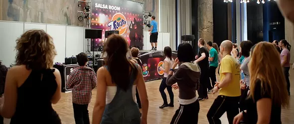 Стартират безплатни уроци по танци в Сити център София