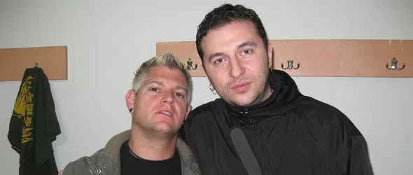 Родната банда Downslot анонсира дебюта си във Фрактура