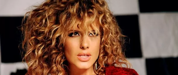 Анелия: Сложно-невъзможно в Деня на влюбените