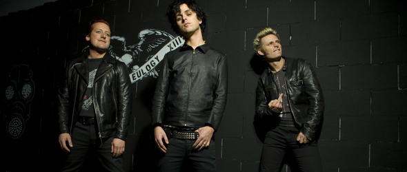 Не един нов албум, а трилогия от Green Day