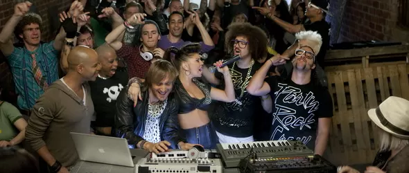 David Guetta и Tiesto на сцена 30 X 8 в Несебър този уикенд