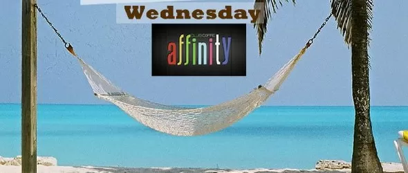 Латино динозаври зад пулта в клуб Affinity