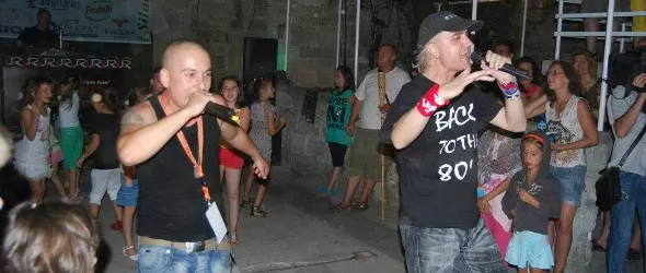 Жега, емоции и буреносен финал на DJ Retro Fest във Видин
