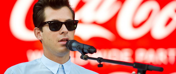 Mark Ronson и Alexandra Stan на финала на Coca-Cola Happy Tour